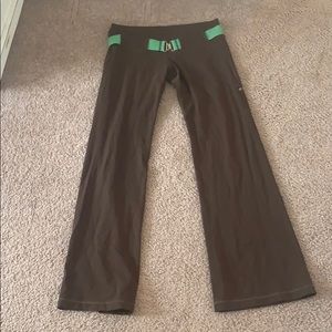 Lululemon Yoga pants